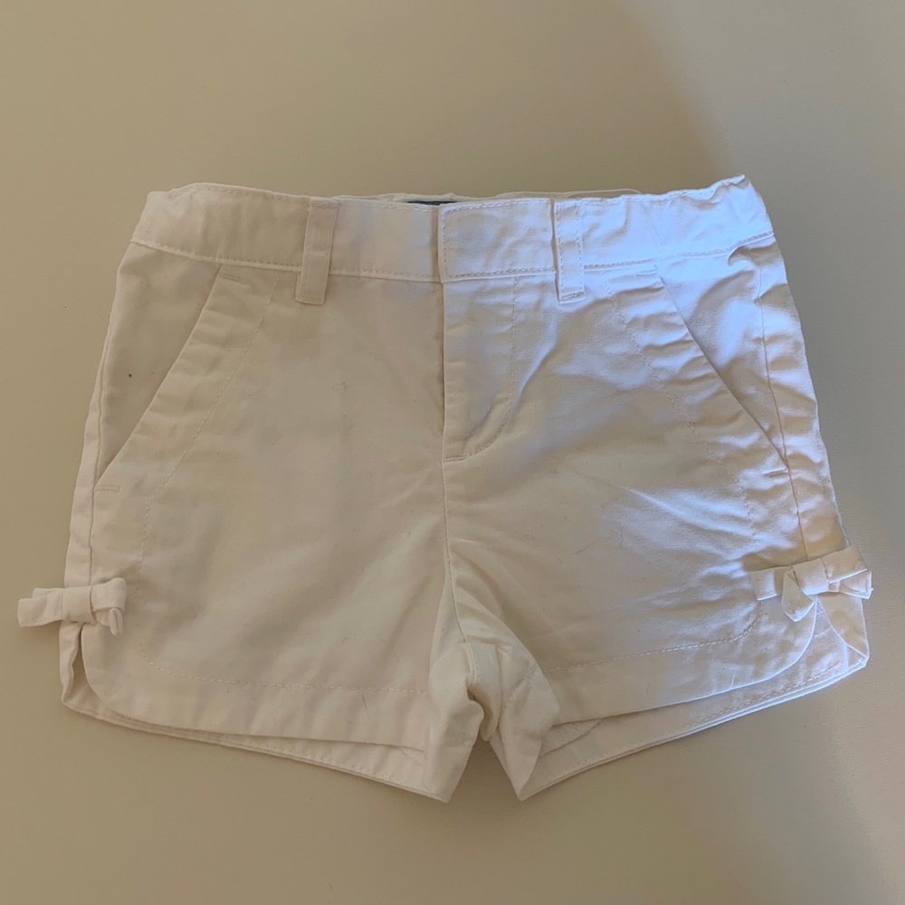 BABY GAP girls white shorts
